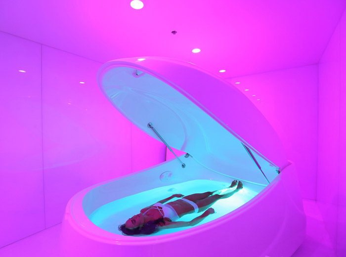 contemporary health halsa spa float pod 2 image