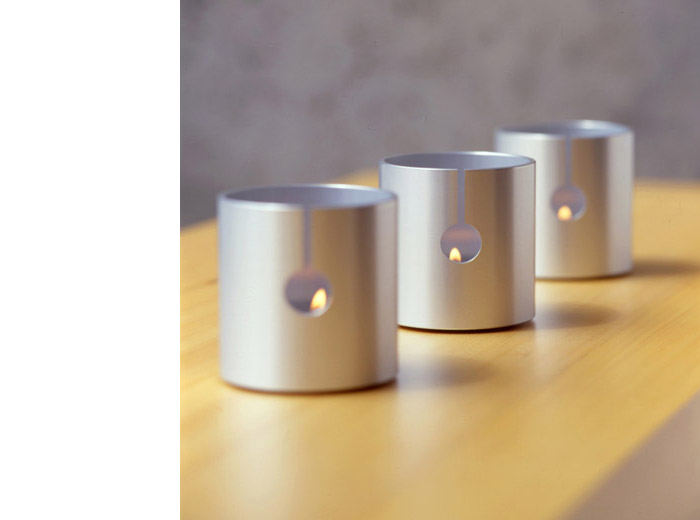 contemporary design object tealight holder - cyclops